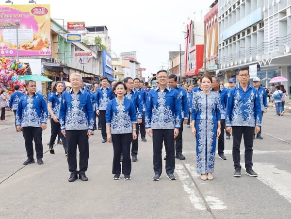 แลกเปลี่ยนวัฒนธรรมเชื่อมโยงภูมิภาคอีสาน-ใต้ "เข้าพรรษาเที่ยว ... Image 1