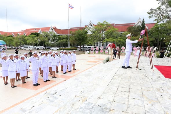 พิธีวางพวงมาลาเนื่องในวันปิยมหาราช 23 ตุลาคม 2568 เพื่อน้อมร ... Image 1