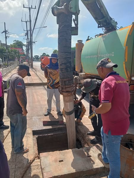 เทศบาลนครสุราษฎร์ธานี โดยสำนักช่าง ดำเนินงานด้านต่างๆเพื่อคว ... Image 1