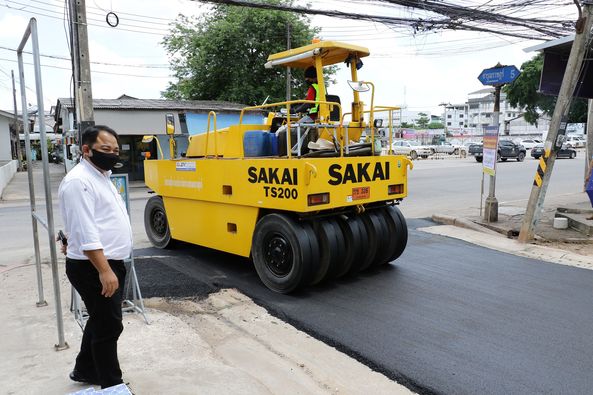 ลงพื้นที่ติดตามการดำเนินงานสำนักช่าง และลงสำรวจตามที่มีการแจ ... Image 1