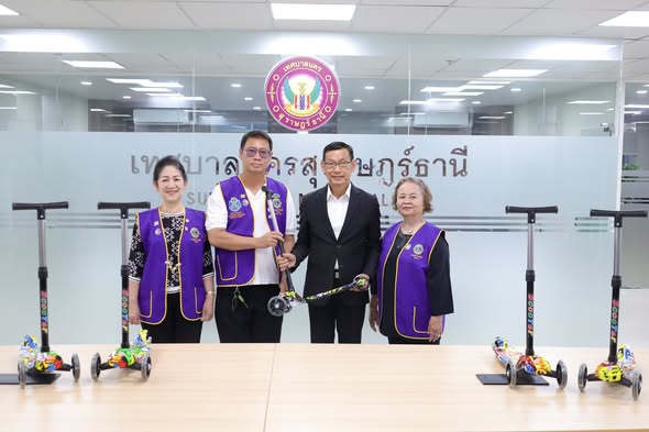 วันนี้ (6 ม.ค. 69) ณ สำนักงานเทศบาลนครสุราษฎร์ธานี ชั้น 2 นา ... Image 1