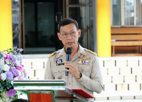 พิธีสมโภชเทียนพรรษา โครงการสืบสานประเพณีไทย วันเข้าพรรษา ณ ว ... Image 1