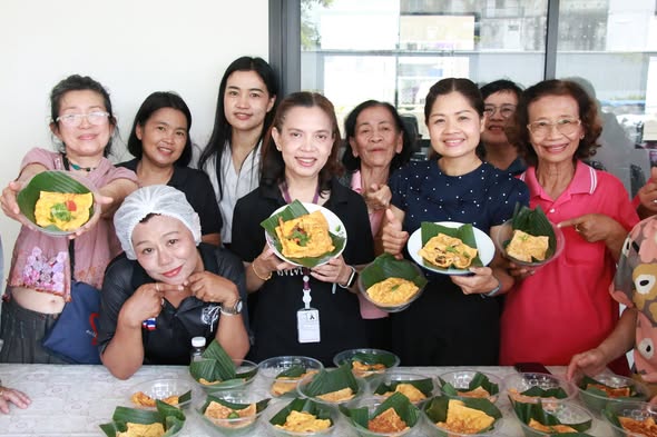 “เพราะความสุข เริ่มต้นที่การพบปะ” รูปภาพ 1