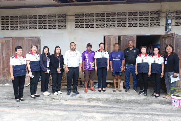 เทศบาลนครสุราษฎร์ธานี ลงพื้นที่ร่วมกับกาชาดสุราษฎร์ธานี เพื่ ... รูปภาพ 1