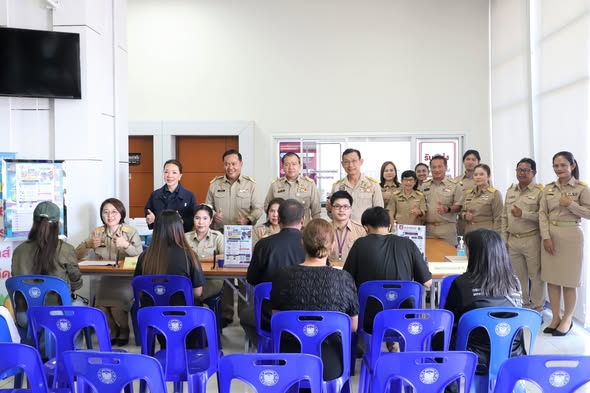 เทศบาลฯ เปิดลงทะเบียน “ร้านค้าไทยช่วยไทยพลัส” วันแรก Image 1