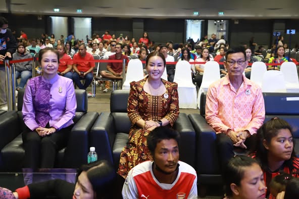 เฮลั่น เดอะชาร์ค จาก เทศบาล ๓ คว้าชนะเลิศ รุ่น Junior ในการแ ... รูปภาพ 1