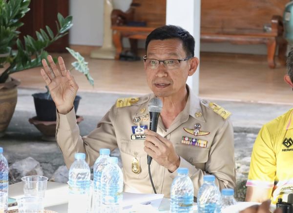 นายกแป๊ะ ร่วมประชุมชุมชนเขตพัฒนาชุมชนที่ 4 Image 1