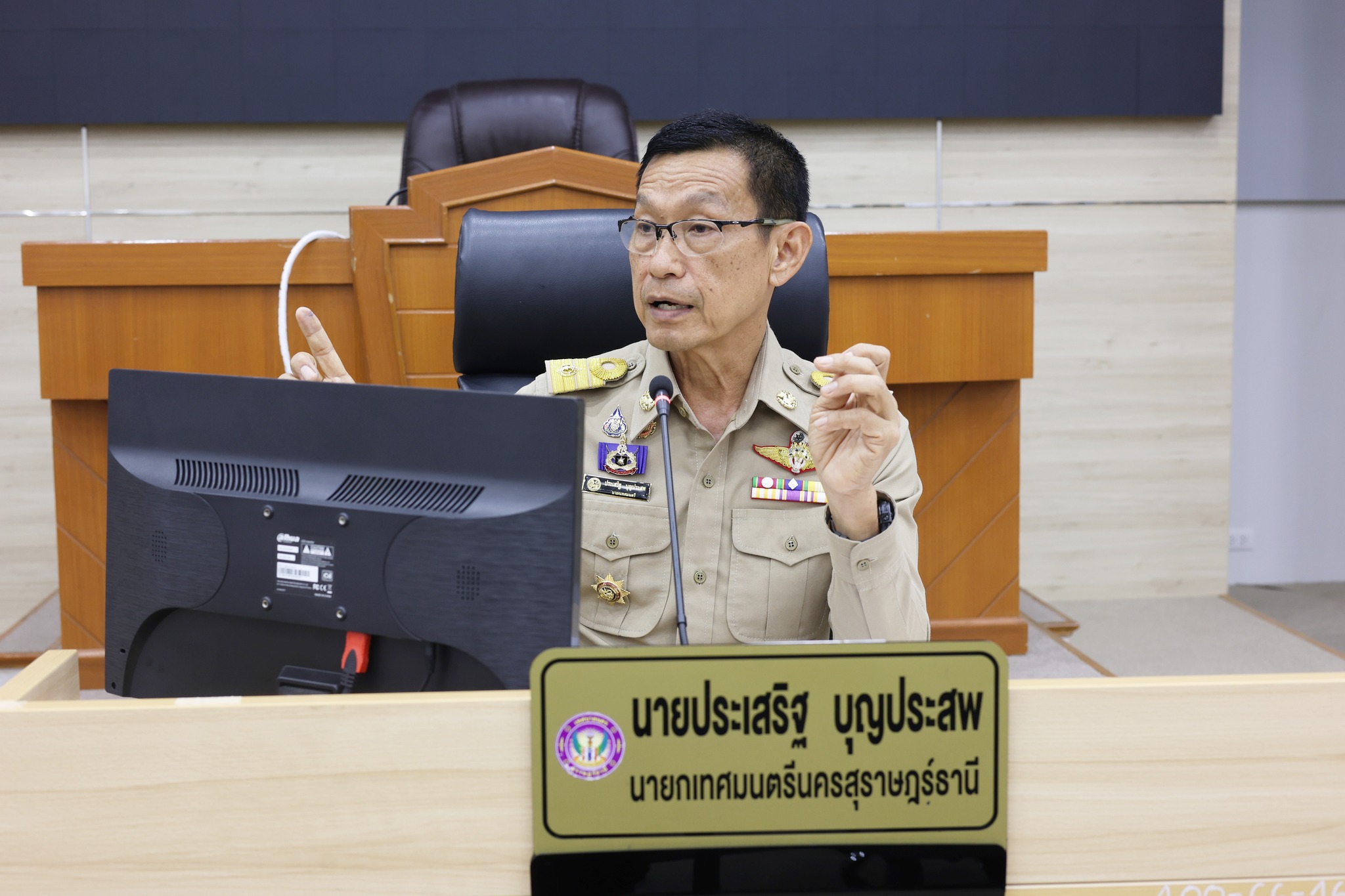 การประชุมจัดระเบียบการใช้ท่าเรือสาธารณะบริเวณสะพานนริศ รูปภาพ 1