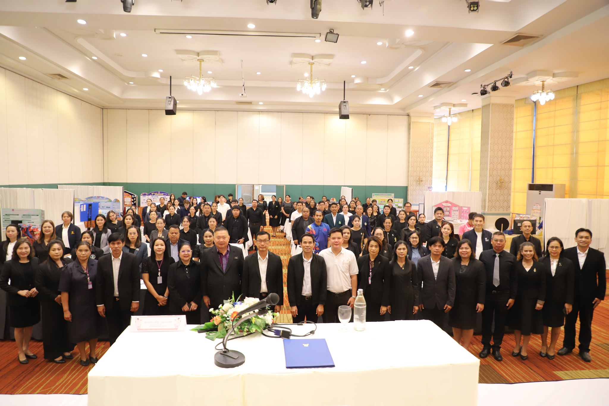 โครงการอบรมการจัดทำสื่อนวัตกรรมของสถานศึกษาในสังกัดเทศบาลนคร ... Image 1