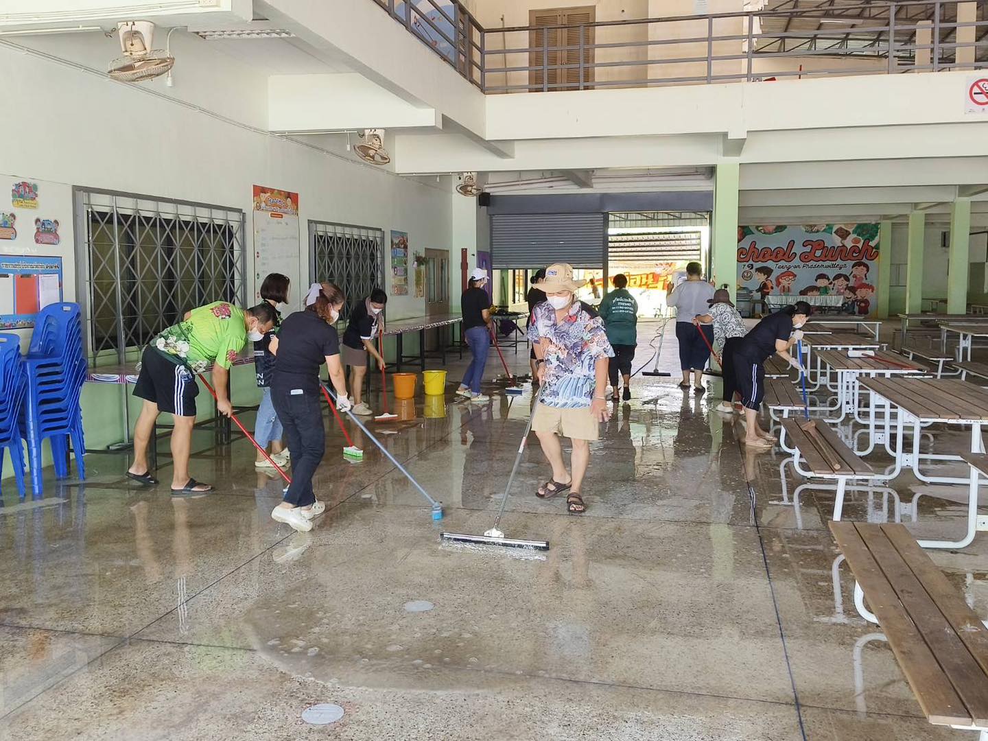 โรงเรียนเทศบาล ๑ (แตงอ่อนเผดิมวิทยา) เตรียมความพร้อมด้านสถาน ... รูปภาพ 1