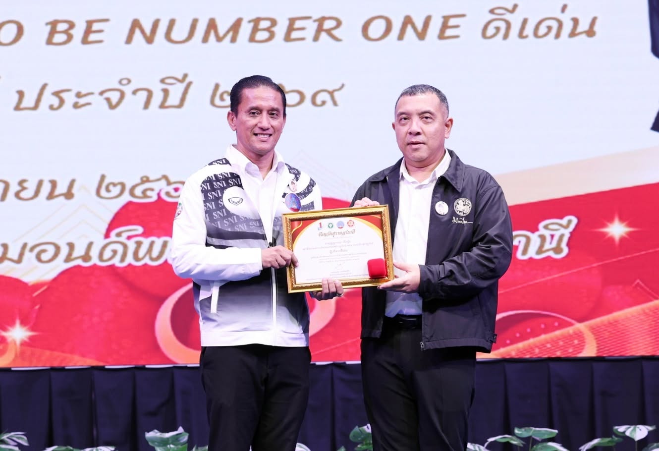 วันนี้ (10 มิ.ย. 69) นายประเสริฐ บุญประสพ นายกเทศมนตรีนครสุร ... Image 1