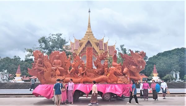 ทูตวัฒนธรรมจากอุบลราชธานี ออกเดินทางสู่จังหวัดสุราษฎร์ธานี Image 1