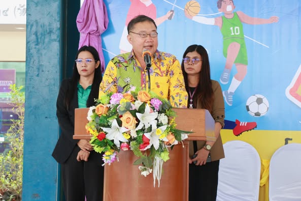 การแข่งขันกีฬาสีภายใน โรงเรียนเทศบาล ๔ (วัดโพธาวาส) “โพธิ์ทอ ... Image 1