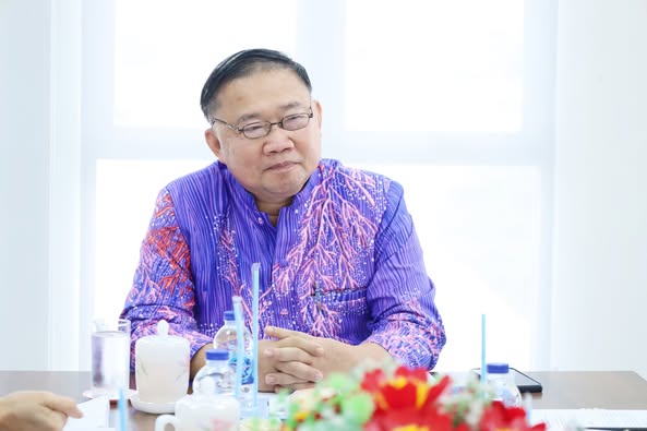 วันที่ 6 ธันวาคม 2567 นายประเสริฐ บุญประสพ นายกเทศมนตรีนครสุ ... Image 1