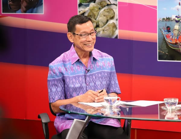 นายกแป๊ะ ออกรายการแหลงข่าวชาวใต้ รูปภาพ 1