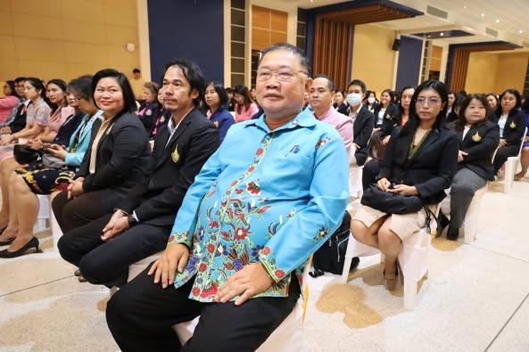 วันนี้ (19 ส.ค. 68) นายประเสริฐ บุญประสพ นายกเทศมนตรีนครสุรา ... รูปภาพ 1