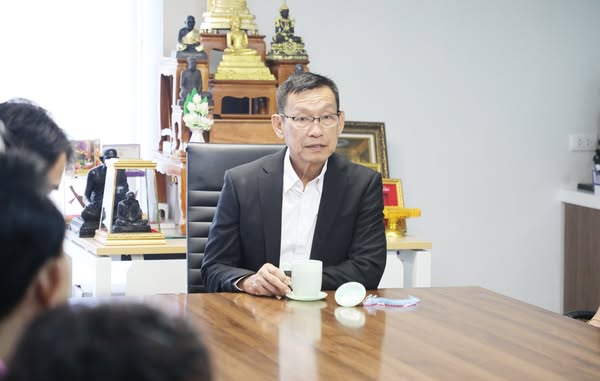 วันนี้ (1 ก.ค. 68 ) คณะผู้ประกอบการตลาดนัดตลาดน้ำบ้านดอน และ ... Image 1