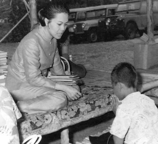 พระราชกรณียกิจ สมเด็จพระนางเจ้าสิริกิติ์ พระบรมราชินีนาถ พระ ... รูปภาพ 1