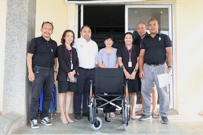 มอบรถเข็น (วีลแชร์) เพื่อช่วยเหลือผู้พิการ Image 1