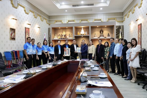 เทศบาลนครสุราษฎร์ฯ ศึกษาดูงานระบบขนส่งมวลชน “EV BUS” รูปภาพ 1