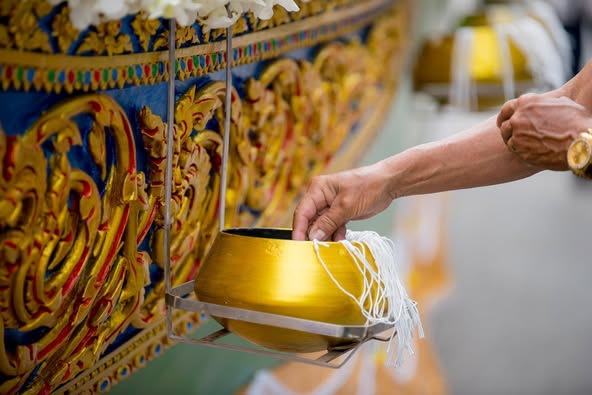 งานบุญยิ่งใหญ่ หนึ่งปีมีครั้งเดียว "งานประเพณีชักพระ ทอดผ้าป ... Image 1