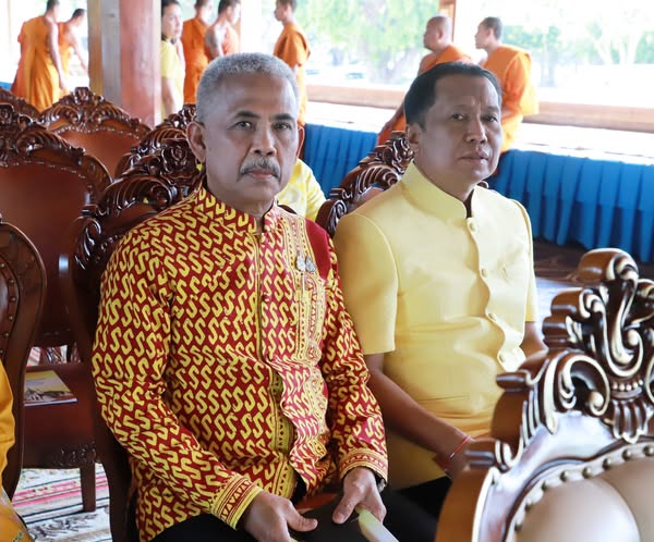 เทศบาลฯ ร่วมพิธีเจริญพระพุทธมนต์ ถวายพระพรชัยมงคลแด่พระบาทสม ... Image 1