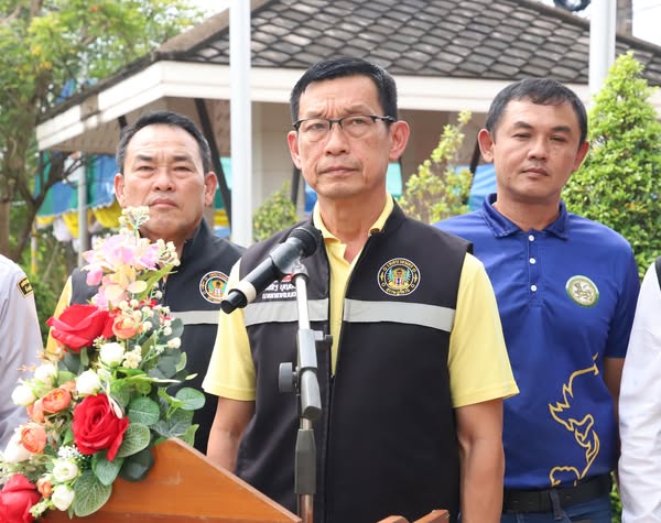 เทศบาลนครสุราษฎร์ธานี เปิดศูนย์ปฏิบัติการป้องกันและลดอุบัติเ ... Image 1