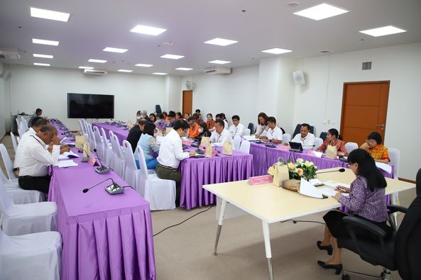ประชุมคณะกรรมการสนับสนุนการจัดทำแผนพัฒนาเทศบาลนครสุราษฎร์ธาน ... Image 1