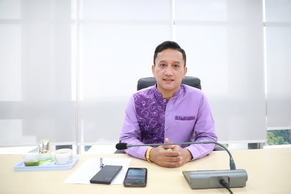 วันนี้ (20 ธ.ค. 67) นายประเสริฐ บุญประสพ นายกเทศมนตรีนครสุรา ... รูปภาพ 1