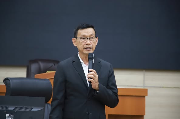 นายกเทศมนตรีฯ ให้โอวาทนักกีฬาโรงเรียนกีฬาเทศบาล ก่อนเดินทางไ ... Image 1