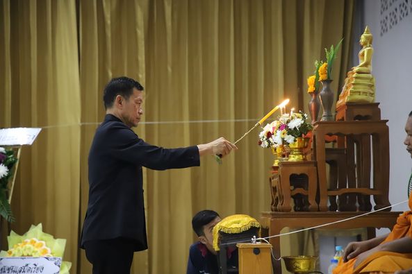 นายกแป๊ะ ร่วมมอบเงิน 30,000 บาท แก่สมาชิกกองทุนสวัสดิการชุมช ... รูปภาพ 1
