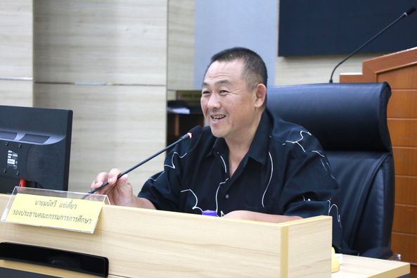 ประชุมคณะกรรมการการศึกษาของเทศบาลนครสุราษฎร์ธานี ครั้งที่ 1/ ... Image 1