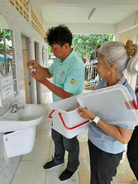 เทศบาลออกตรวจจุดเฝ้าระวังคุณภาพน้ำประปาในพื้นที่ Image 1