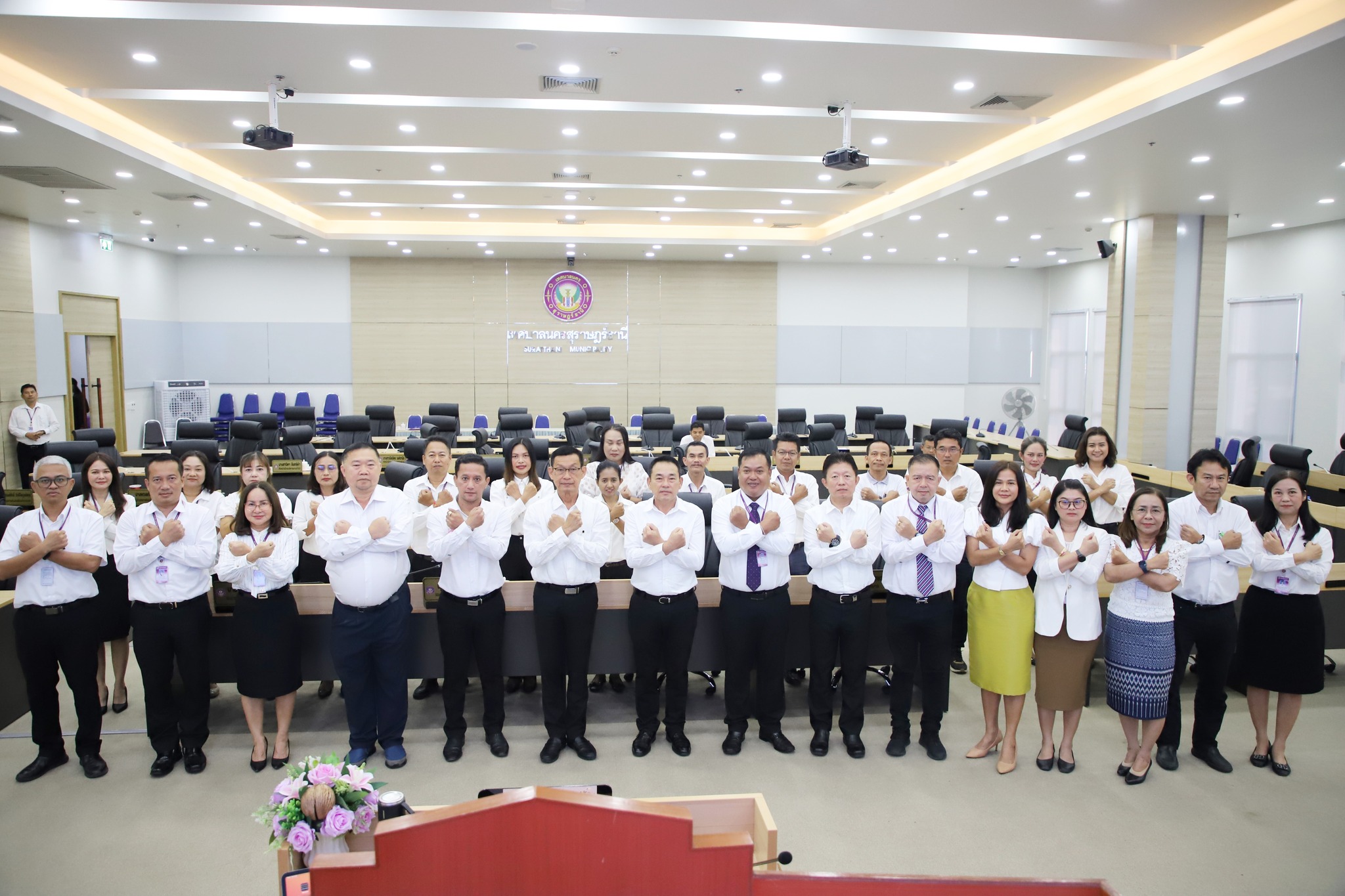 ประชุมคณะผู้บริหารและหัวหน้าส่วนราชการ  รูปภาพ 1
