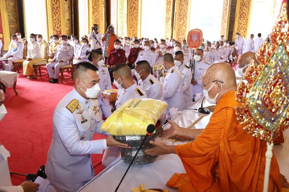 ทน.สฎ. ร่วมพิธีถวายผ้ากฐินพระราชทาน ประจำปี 2564 ณ วัดธรรมบู ... Image 1