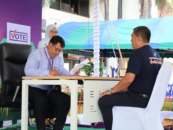 สรุปผลการรับสมัคร สมาชิกสภาเทศบาลและนายกเทศมนตรีนครสุราษฎร์ธ ... Image 1