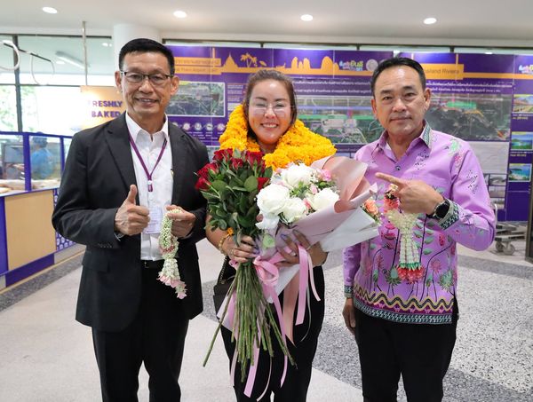 เทศบาลฯ ร่วมต้อนรับและแสดงความยินดีกับนางสาวอัจฉรพรรณ หอมรส  ... รูปภาพ 1