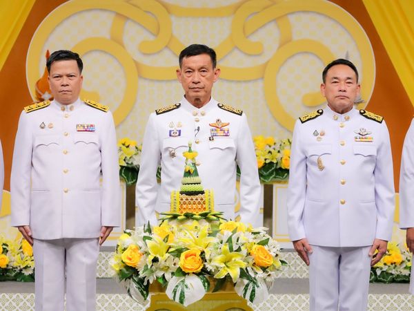 เทศบาลฯ ร่วมบันทึกเทปโทรทัศน์รายการถวายพระพรชัยมงคล เนื่องใน ... Image 1