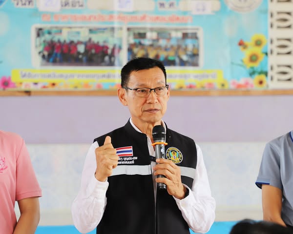 โครงการส่งเสริมสุขภาพผู้สูงอายุ ชมรมผู้สูงอายุ ชุมชนหัวแหลมพ ... Image 1