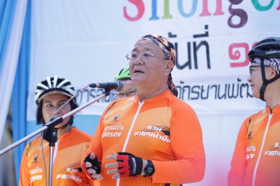 นายกฯ ชวนปั่น!!! รณรงค์การใช้จักรยานในชุมชน Image 1